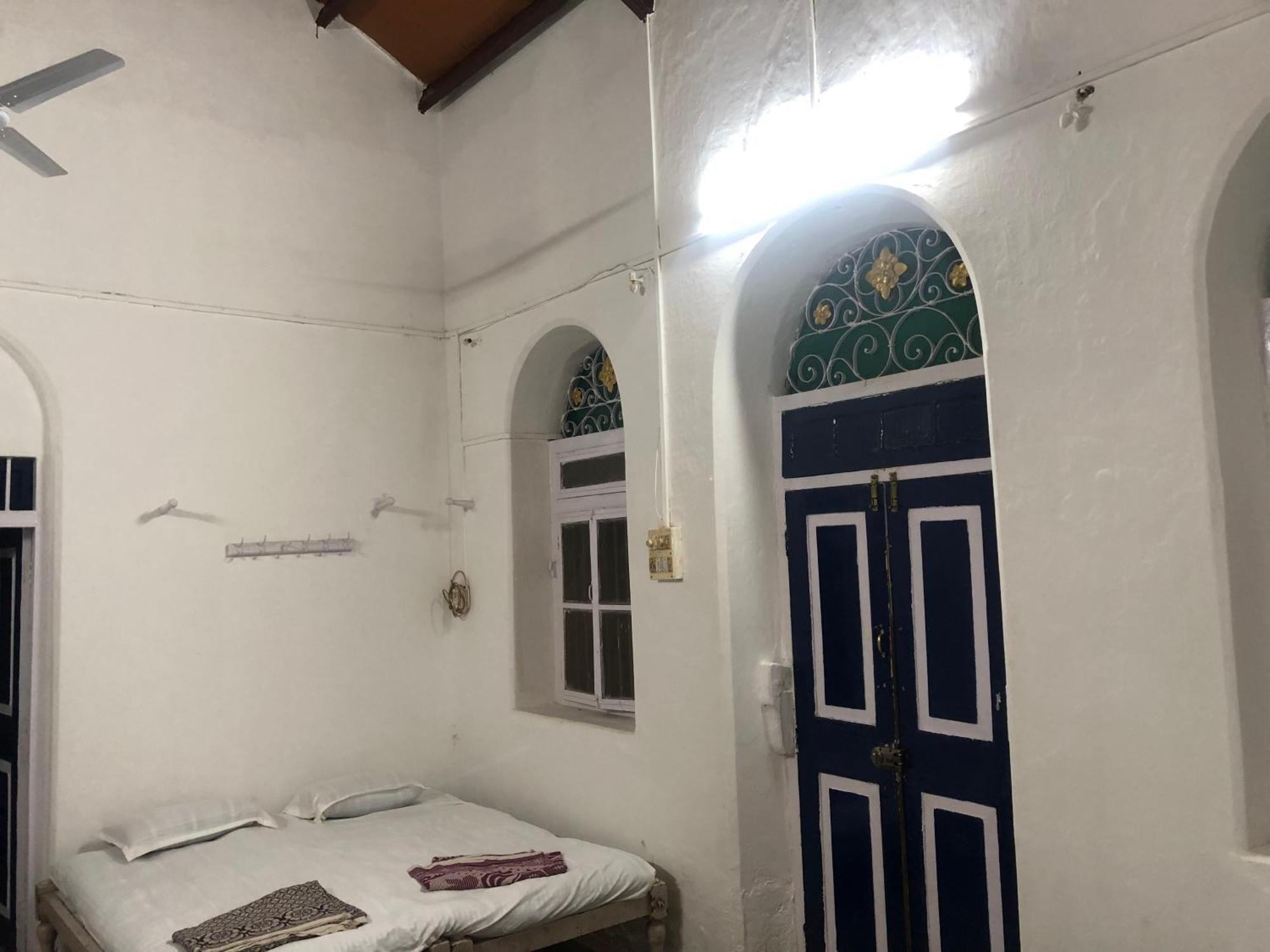The Imperial Heritage II 2 Minutes From Station And Market II Deluxe Ac Rooms II Lonavala Exterior photo